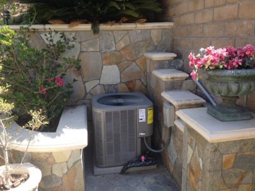 Condensing unit Installed in Yorba Linda, CA, with limited space.